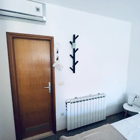 Jakov Apartman Orebic